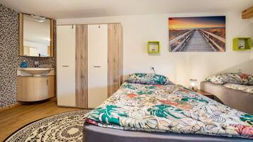 4 Schlafzimmer, kostenloses WLAN, Bettwäsche
