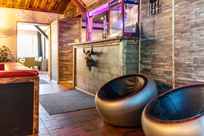 Chalet 'Hillside Nature' con terraza privada, balcón y Wi-Fi