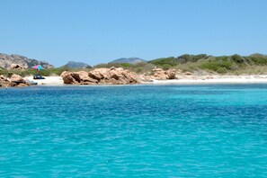 Beach nearby - Trilo Piazzetta 200m From The Beach, Porto San Paolo, Italy (Porto San Paolo)