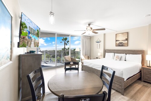 Sandcastle Condominiums Unit 217