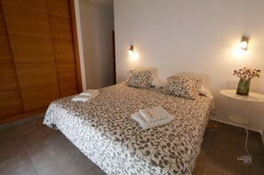 2 chambres, Wi-Fi, literie fournie