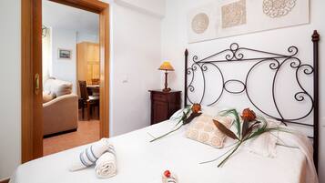 2 habitaciones, tabla de planchar con plancha y wifi gratis