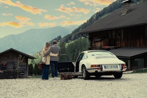 Exterior - Chalet 'Kasern' with Mountain View, Private Terrace and Wi-Fi (Gais)