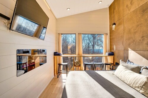 The Lumber Jack Pine Treehouse at Treetop Escapes!