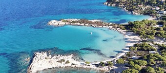 Luxury rental villa for 14 people