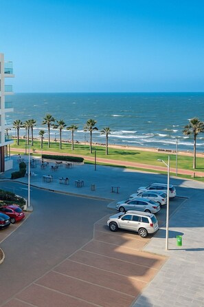 Property grounds - Beachfront Bliss Awaits You at Porto Said (Port Said Governorate)
