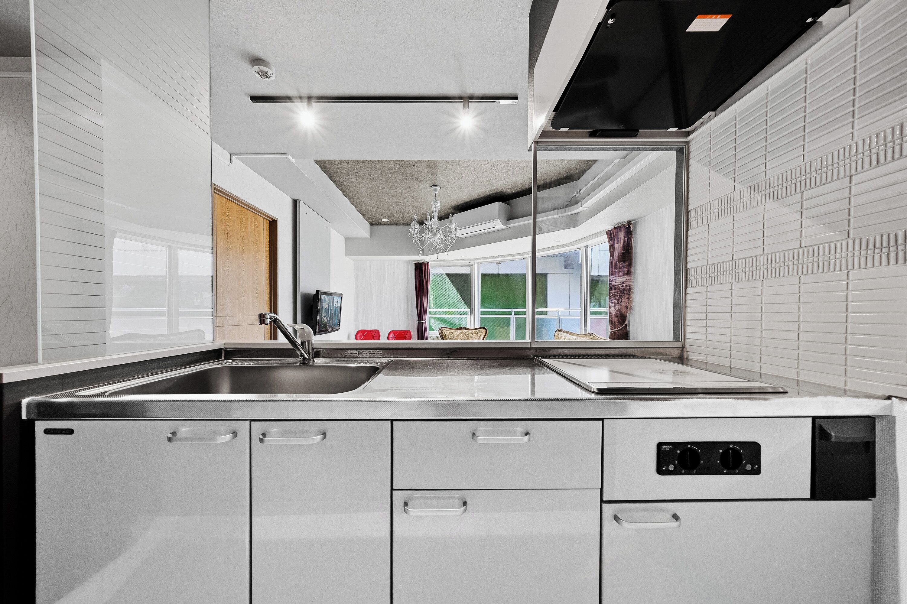 Luxury Apartment | 2 bedrooms, blackout drapes, iron/ironing board, WiFi (free)