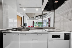 Luxury Apartment - LUXURY (Sapporo)