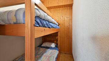 1 quarto, ferros/tábuas de passar roupa, Wi-Fi