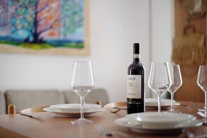 Dining - Casa Enea with private garden and mini pool (Colico)