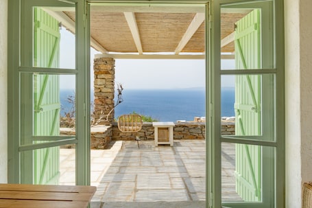 Interior. Country House 'Casa Xyla-sunset View Villa' with Sea View, Wi-Fi and Air Conditioning