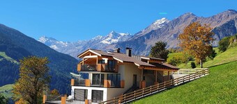 Apartment 'Sunnseitn Lodge Alps' with Mountain View, Private Terrace and Wi-Fi