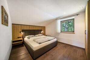 2 habitaciones, wifi gratis y ropa de cama