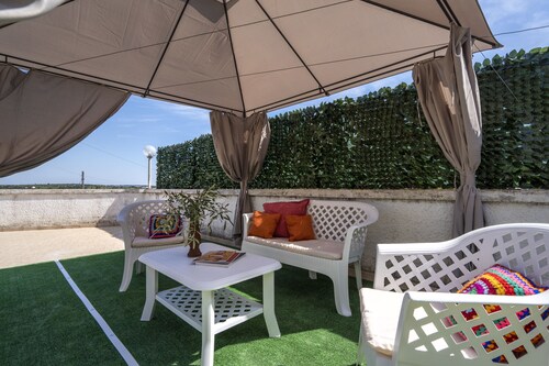 Villa 'Villetta Nel Verde' con terraza privada, Wi-Fi y aire acondicionado