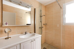 Shower, hair dryer