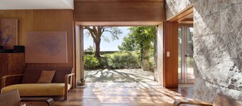 Vacation Home "Villa Do Bosque" with Private Terrace, Private Garden & Wi-Fi