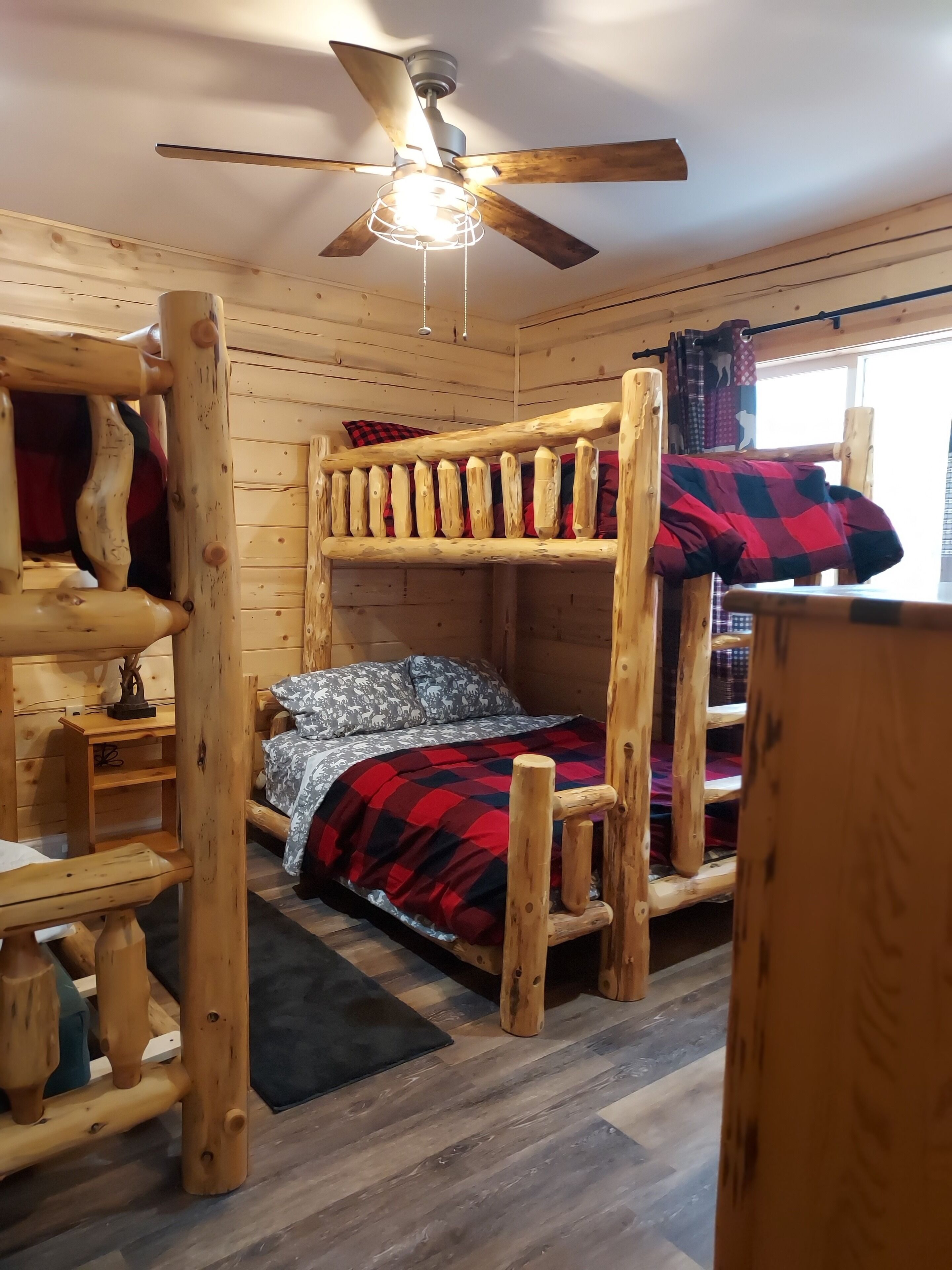 Finlayson  New log cabin on 10 acres