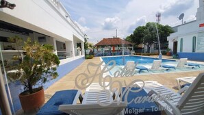 Pool - HOTEL MARATEA MELGAR (Melgar)