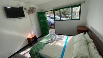 Habitación doble estándar | Wifi gratis y ropa de cama
