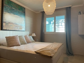 1 bedroom, free WiFi, bed sheets - Apartment 'Residencial Mar De Denia 2' with Sea View, Wi-Fi and Air Conditioning (Denia)