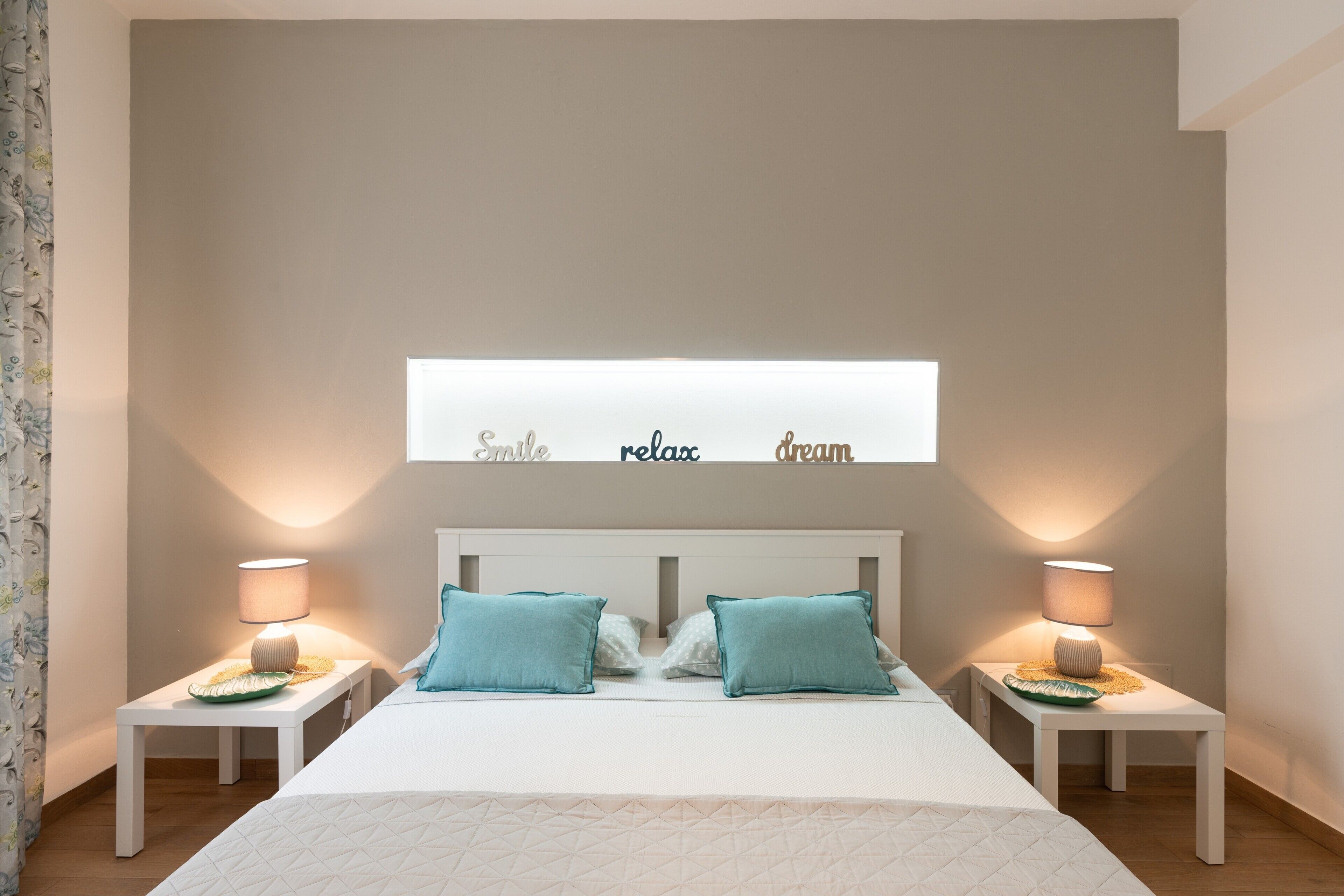 1 dormitori, planxa i posts de planxar, wifi gratuïta i roba de llit 