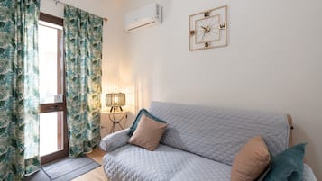 TV, streaming services