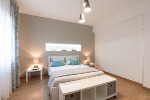 1 chambre, fer et planche à repasser, Wi-Fi gratuit, draps fournis