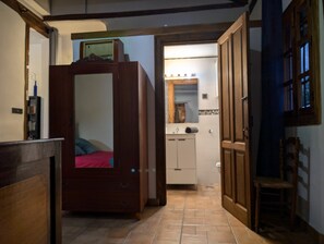 1 dormitorio, wifi gratis, ropa de cama