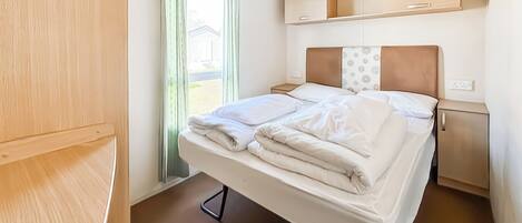 3 bedrooms