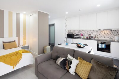 Studio Apartment '58' with Sea View, Wi-Fi and Air Conditioning