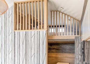 Interior - Pladda Pod with Hot Tub (Ayr)