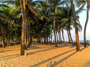 Business center - Hotel Front Beach (Da Nang)