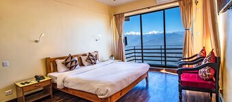 HOTEL GREEN VALLEY 