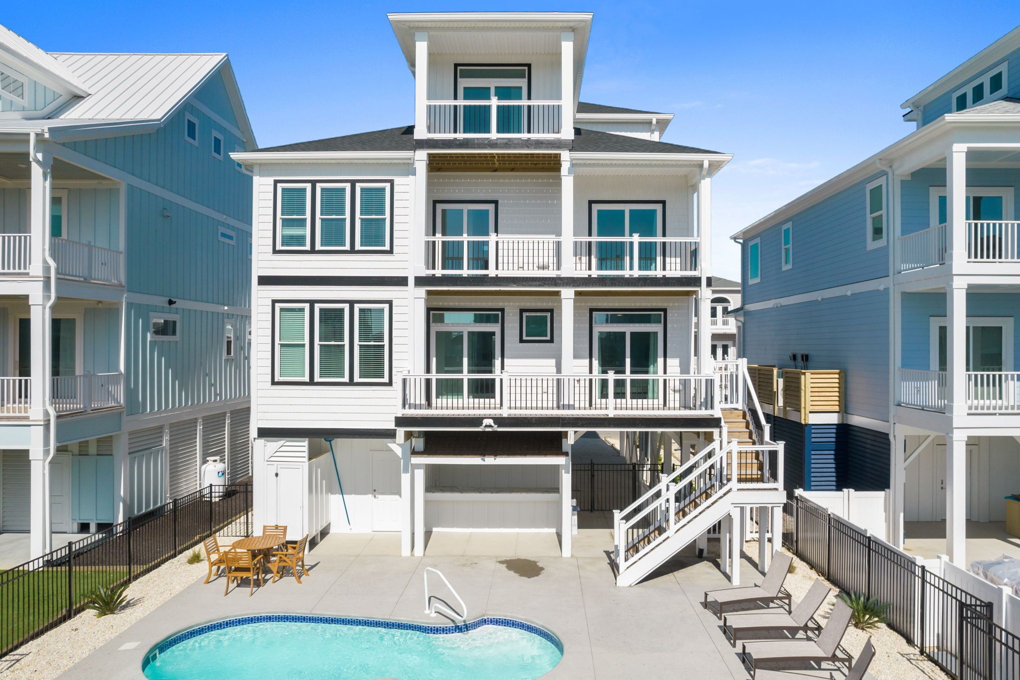 "Turtle Vista" Private Pool (Opt. Heat), Elevator, Crow's Nest, Beach Club Access