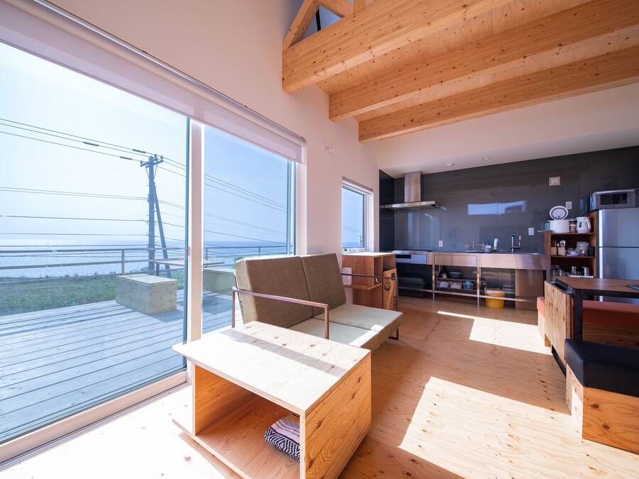 38-inch LED TV with digital channels, TV