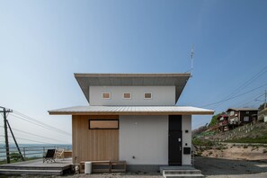 Front of property - SUNNY SIDE HOUSE (Ishikari)