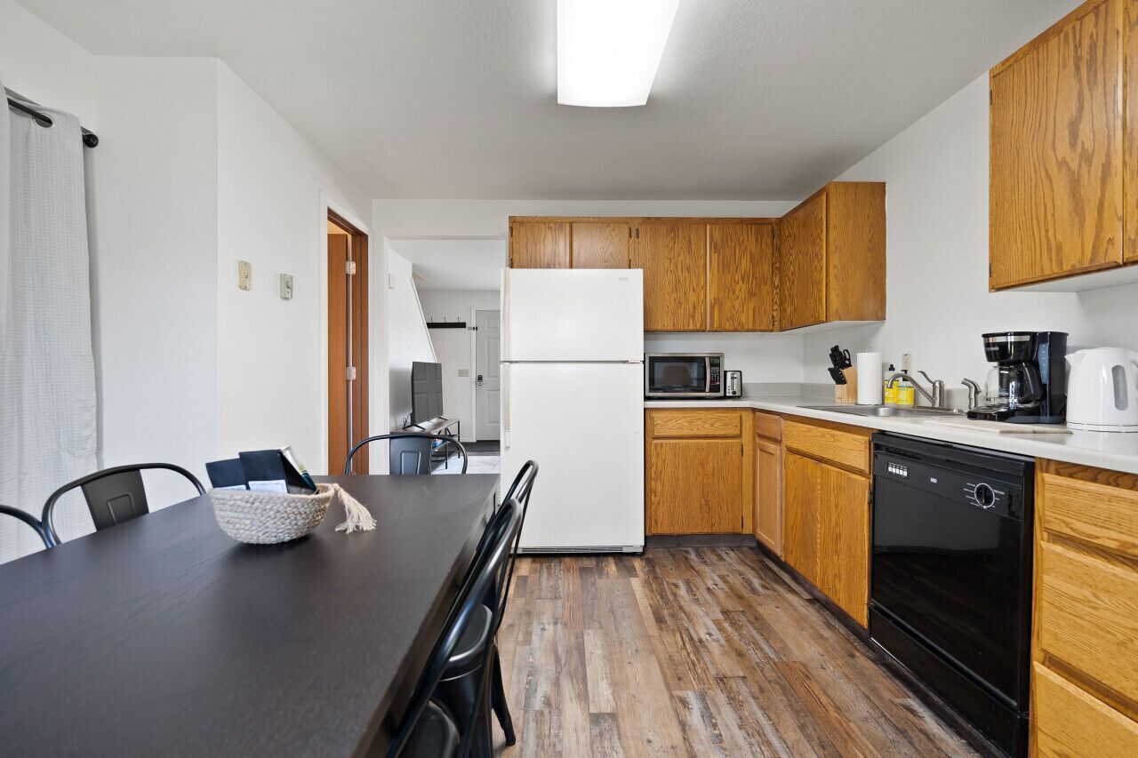 NEW! Central Spacious Condo Near Glacier/Whitefish