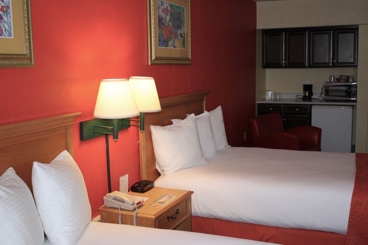 Excellent Choice! Fantastic Beach Getaway Perfect For Family! 2 Spacious Room