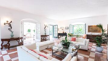 Biệt thự | 10 phòng ngủ