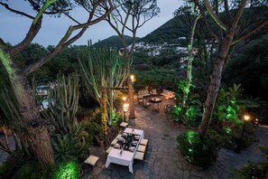 Biệt thự | 6 phòng ngủ