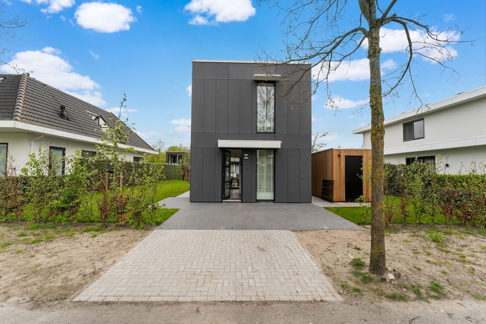Amazing villa in Zeewolde with terrace