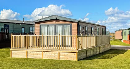 The Amy Johnson Lodge