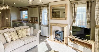 The Amy Johnson Lodge