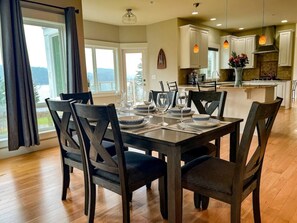 Unclassified image, 3 of 37, button