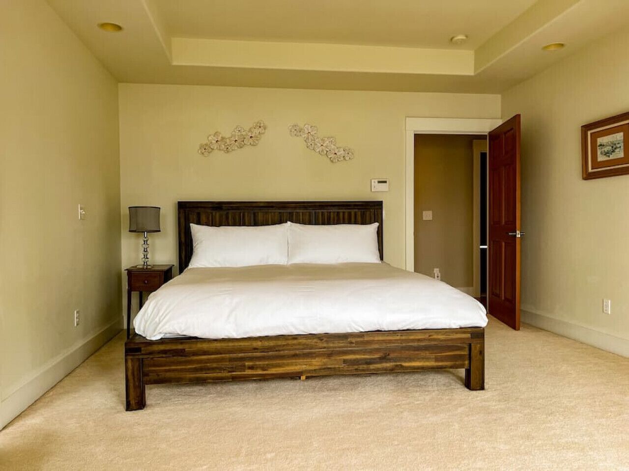 Stunning Lake View home w/ southern exposure, amazing sunsets, beach access and outdoor space