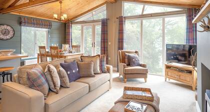 2 bedroom accommodation in Lauder