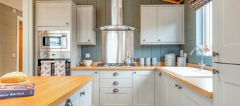 2 bedroom accommodation in Lauder