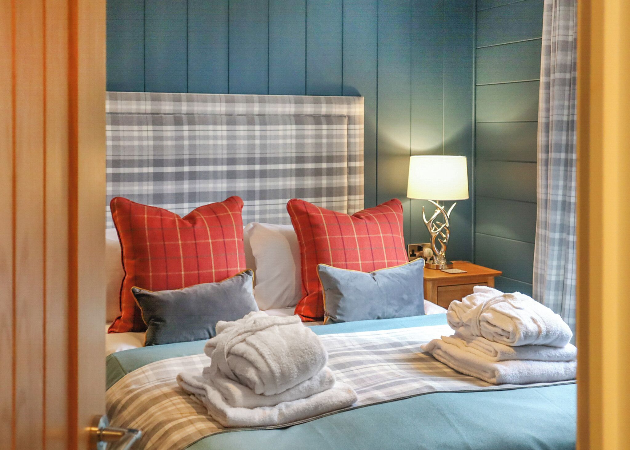 2 bedrooms