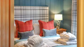 2 bedrooms