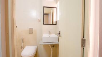 Shower, rainfall showerhead